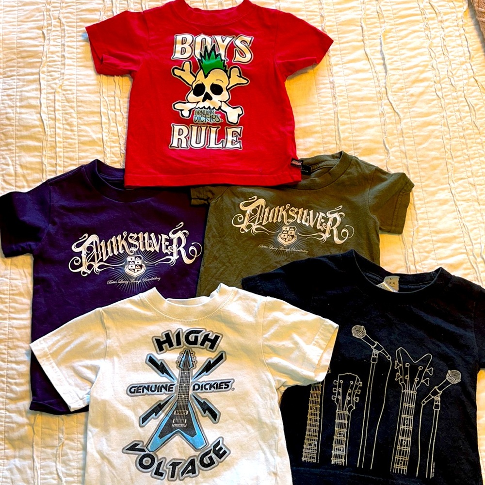 18month old boys tees! Super rad! Quicksilver and dickies brands!